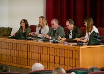 El tribunal: Carmen Espejo, Victoria Tur, Javier Marzal, Fernando Contreras y Gloria Jiménez Marín. /Ignacio Cote