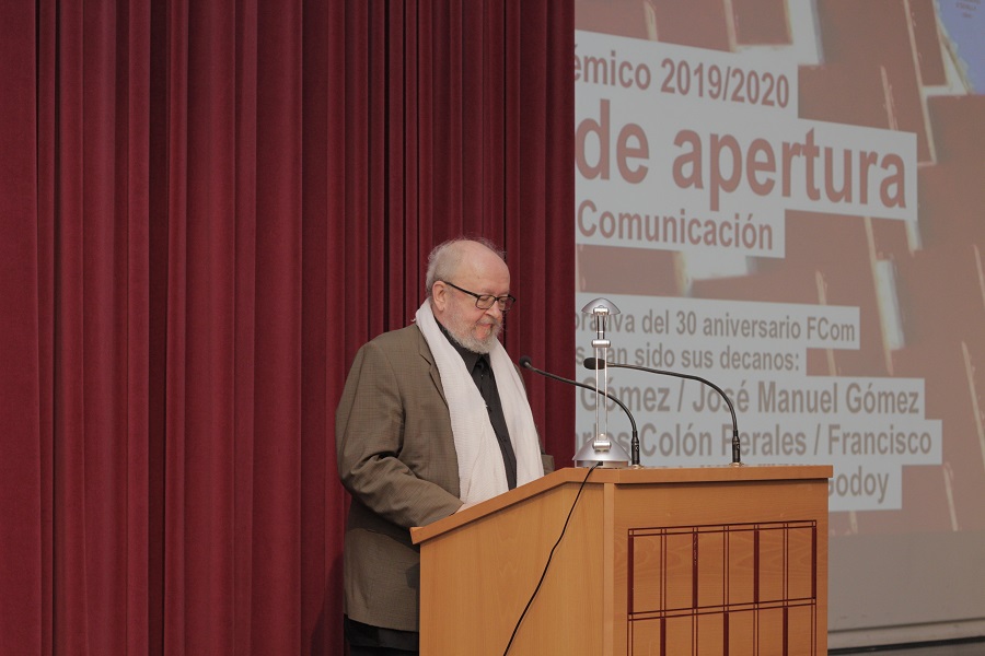 Apertura del curso 2019-20 en la Facultad de Comunicación de la Universidad de Sevilla