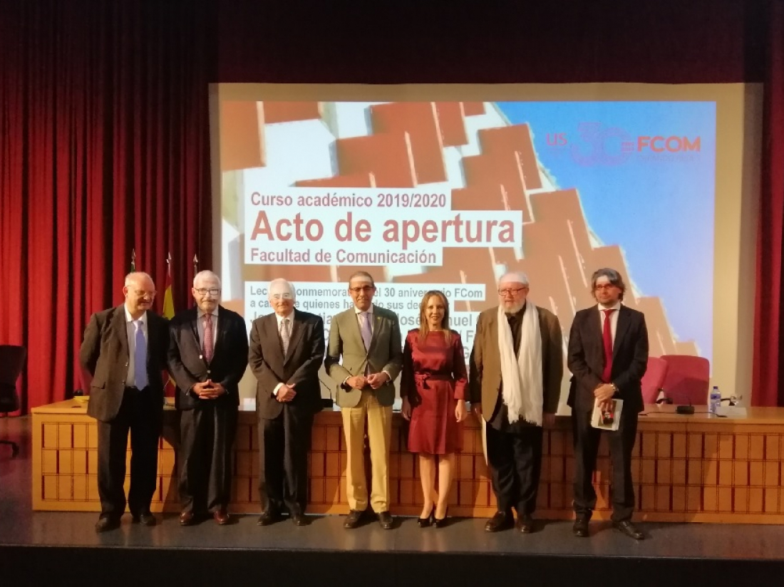 Apertura del curso 2029-20 en la FCom en su 30 Aniversario