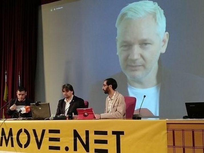 19-04-21-Julian Assange-Move net