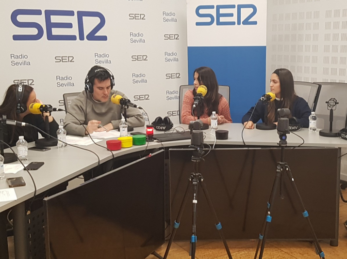Estudiantes en la Cadena SER