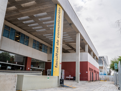 Fachada Fcom