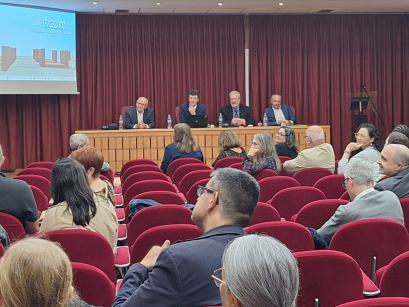 Homenaje al profesor Adrián Huici