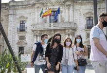 Se mantiene, por el momento, el uso de mascarillas en la Universidad de Sevilla