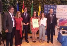 Almudena Mata recoge el VII Premio Rosario Valpuesta