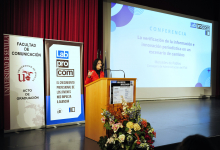Mercedes de Pablos en la conferencia magistral
